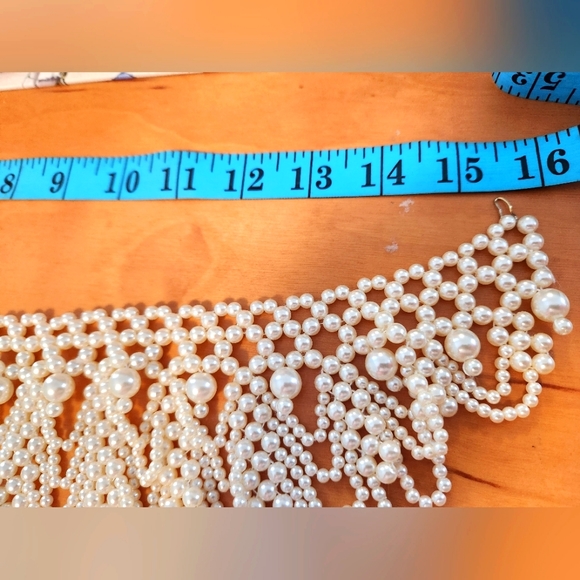 16" Pearl Collar Necklace - Picture 2 of 3